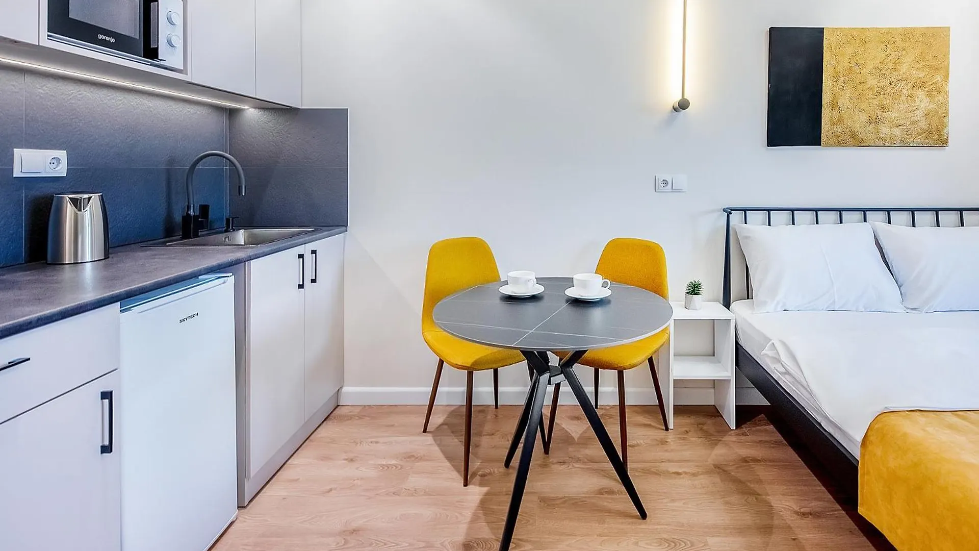 Hb Apartments University II ティビリシ